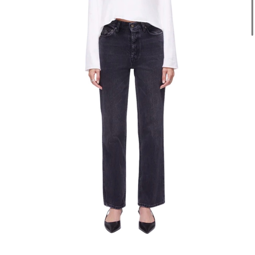 Women's Straight-Leg Black Jeans